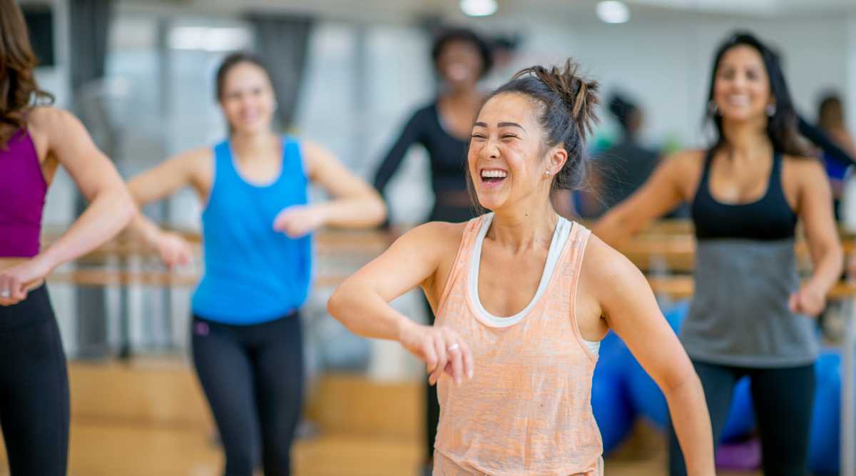 Dance Fitness và tình yêu với âm nhạc Khám phá sự hòa quyện đầy mê hoặc