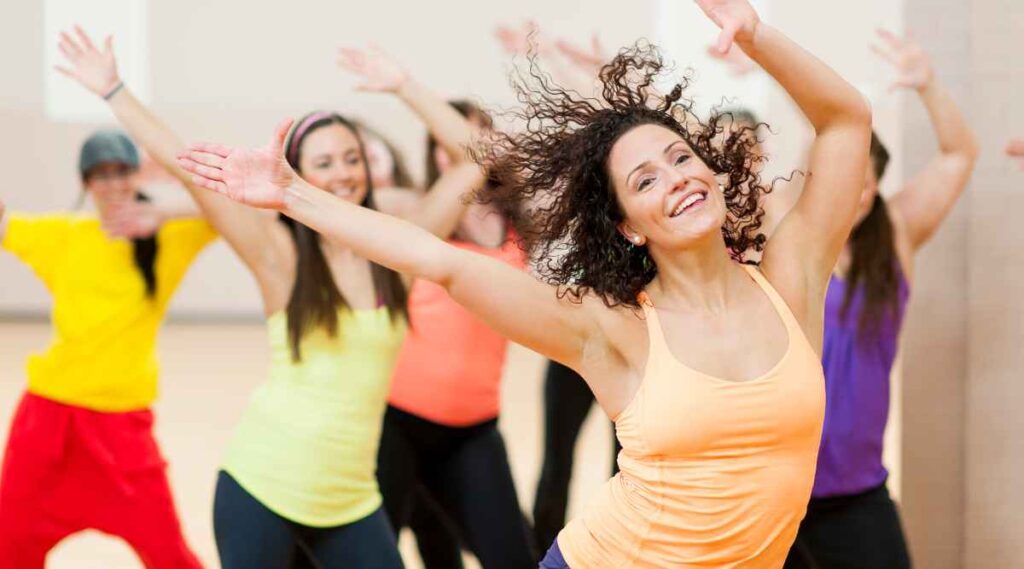 Thay đổi cuộc sống với Dance Fitness Khám phá tiềm năng của bạn